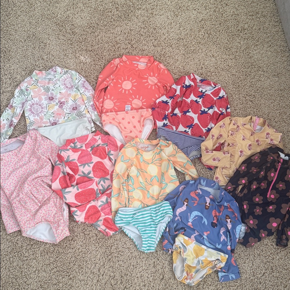 Carters swimsuit lot 3t